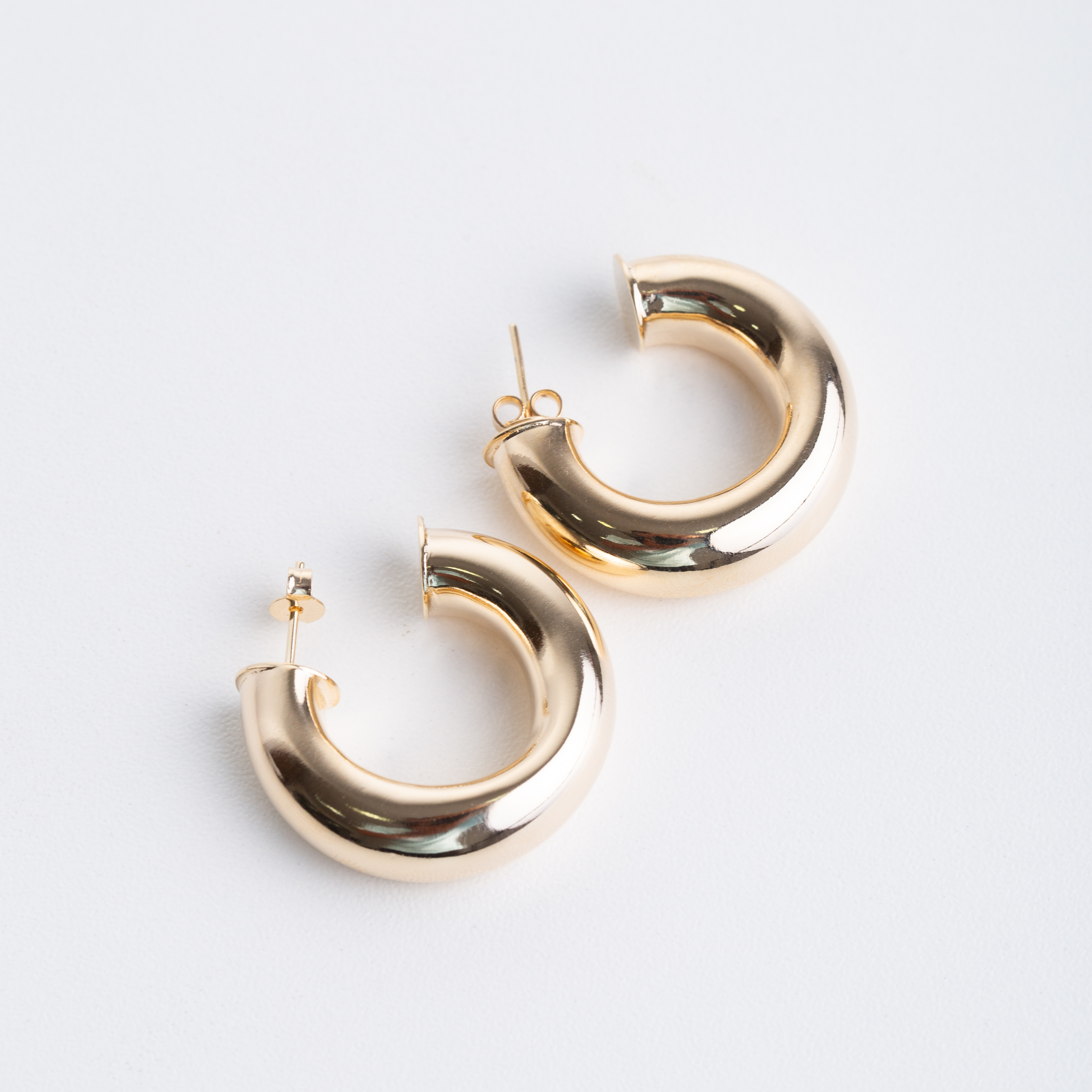 18905 30x8mm Gold Earrings Hoops Chunky